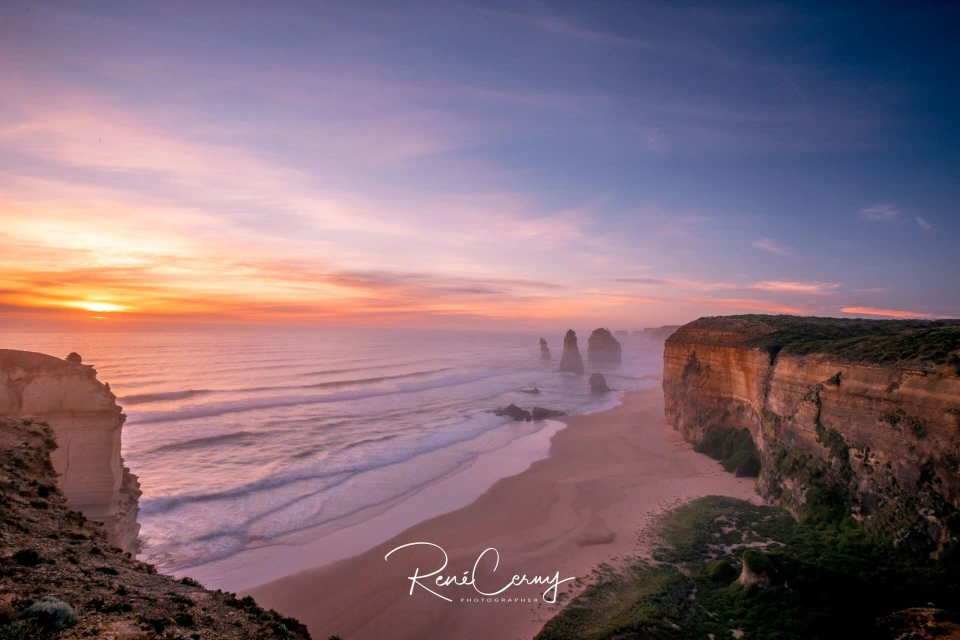 Fotograf René Cerny – Landschaftsfotografie. Zwölf Apostel an der Great Ocean Road bei Sonnenuntergang, Australien.